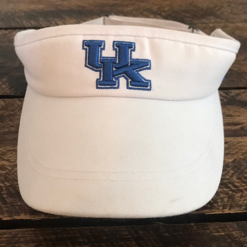 Nike University of Kentucky visor